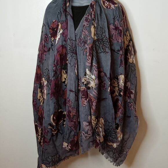 Floral 54X72 Wrap. Boho, Feminine, Warm, Cozy. - Picture 1 of 6